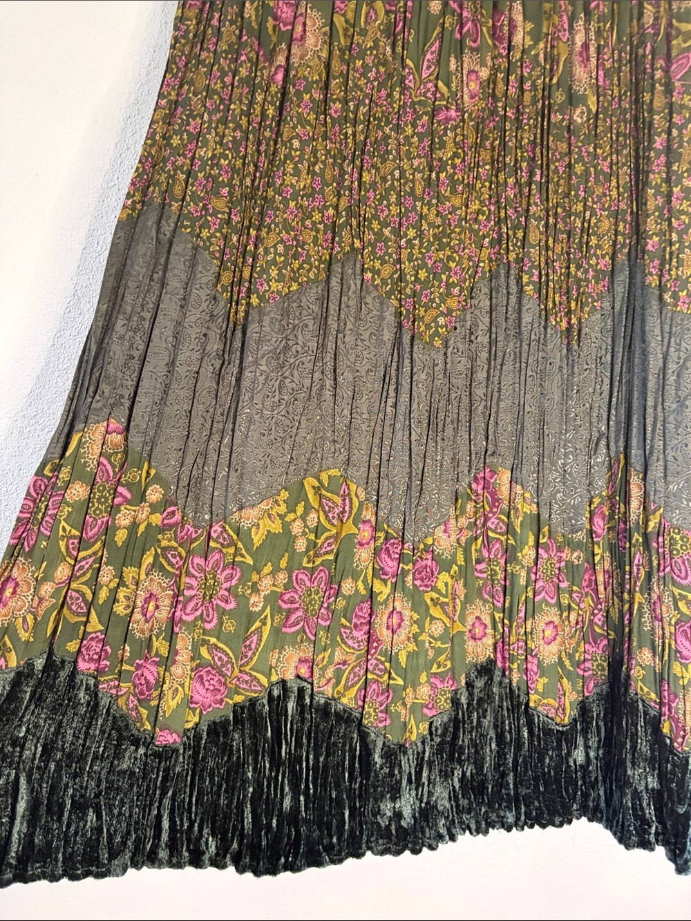 Vintage White Stag broomstick long skirt mixed fabric and print pull on M - Picture 2 of 7